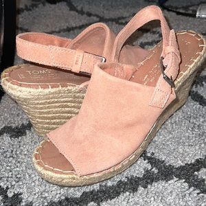 TOM WEDGES